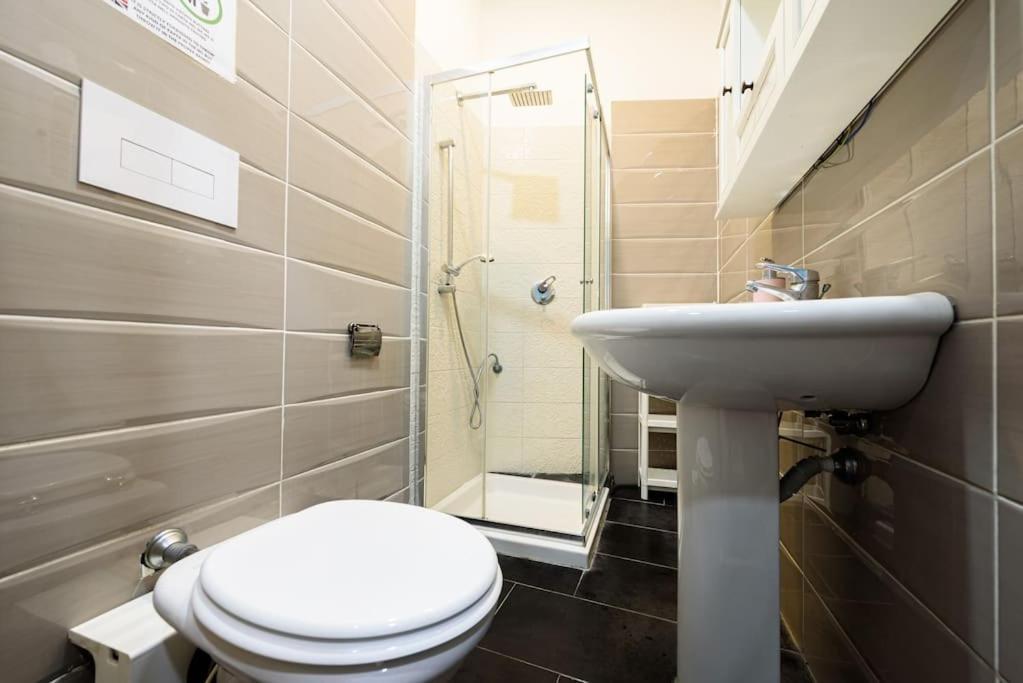City Life - Per 9 Persone Al Centro Apartment *