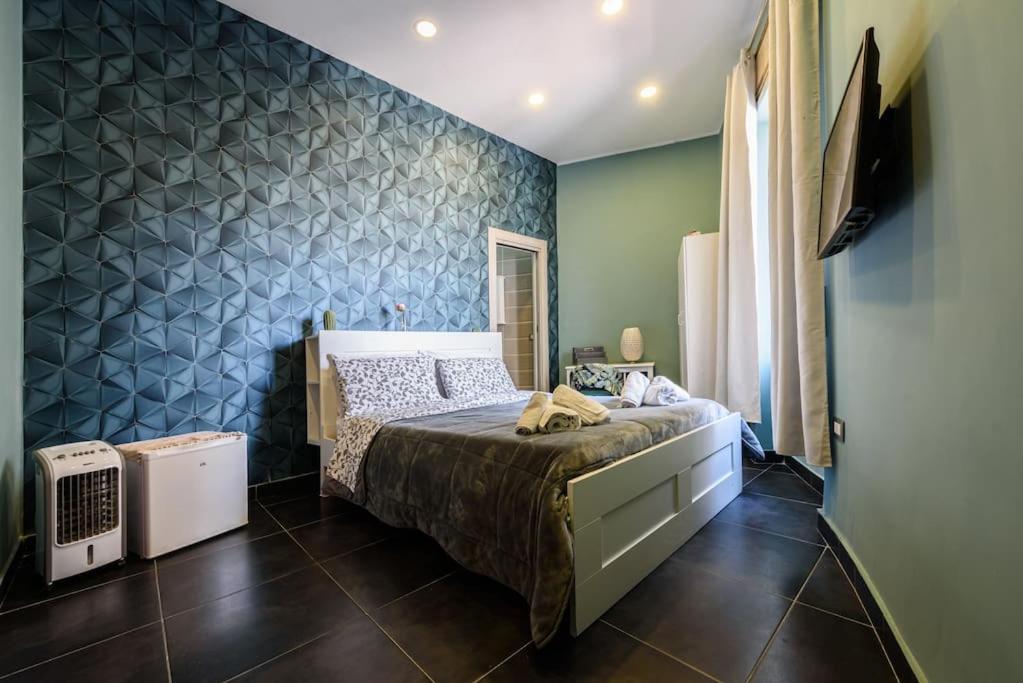 City Life - Per 9 Persone Al Centro Apartment Naples